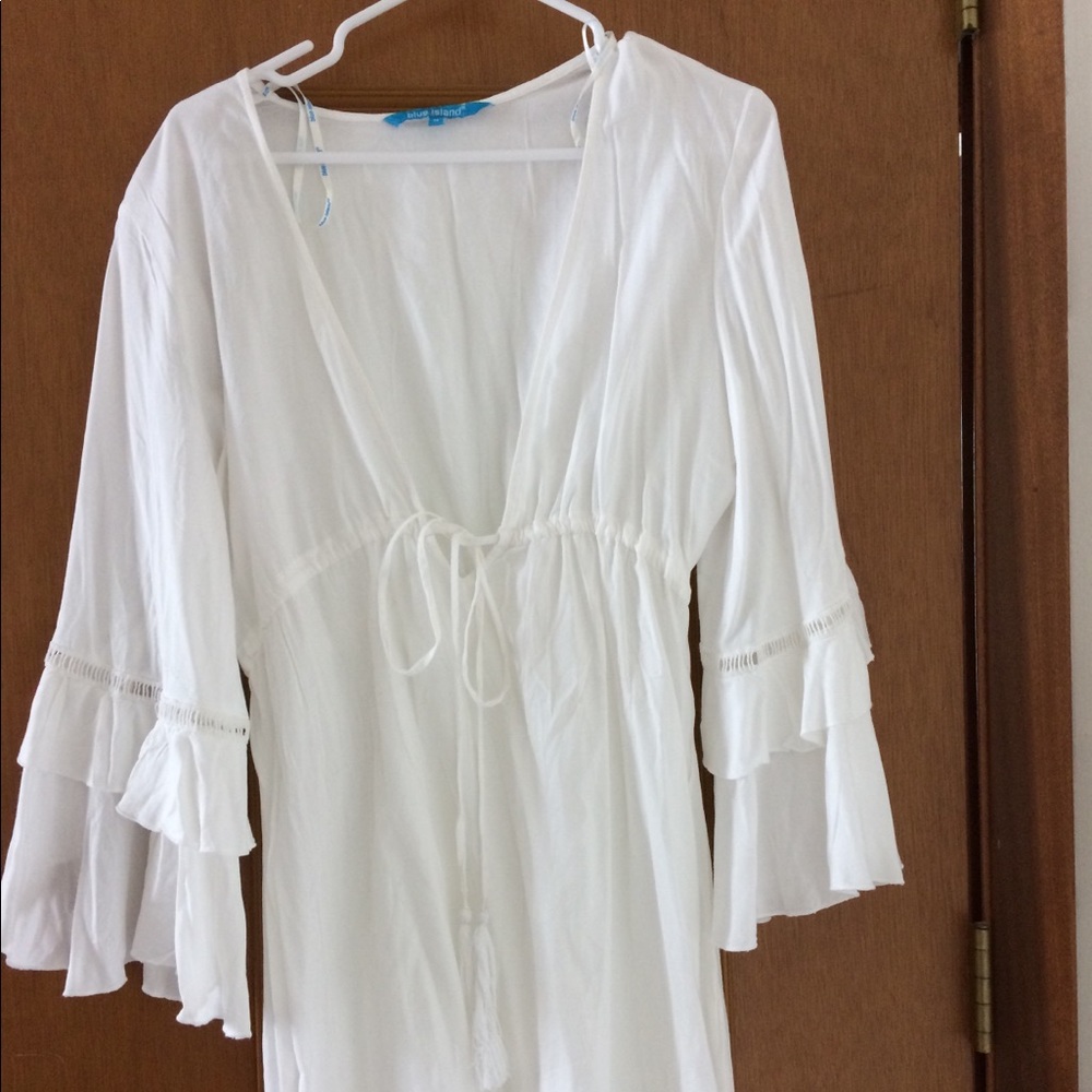 Sexy ❤️ Beach top, New.